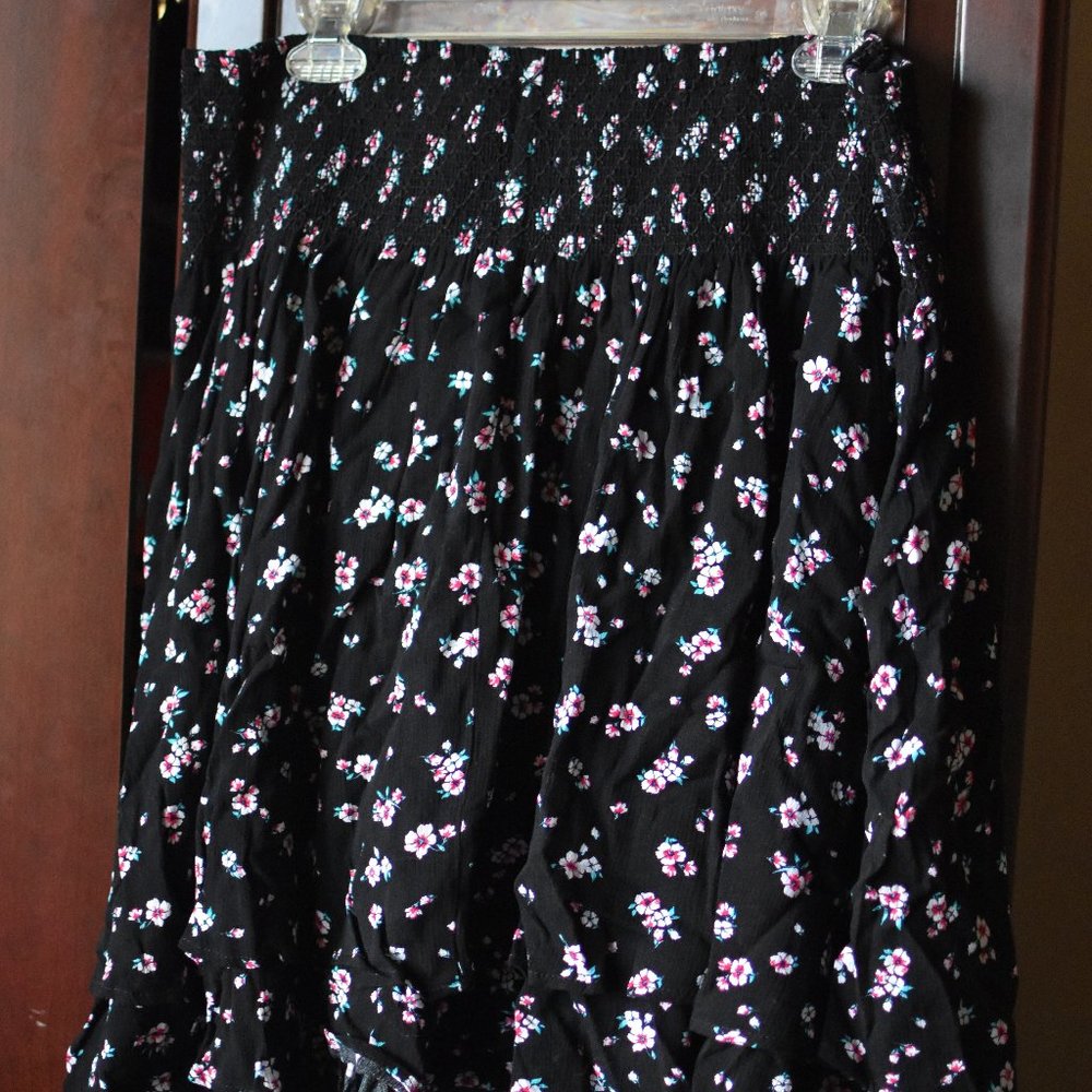 Torrid Black Floral Smocked Skater Skirt Size 3